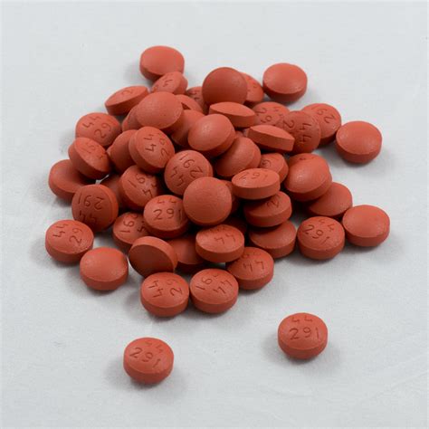 Active ingredient (s) Ibuprofen 200 mg (NSAID) nonsteroidal anti-inflammatory drug. . 114 pill red
